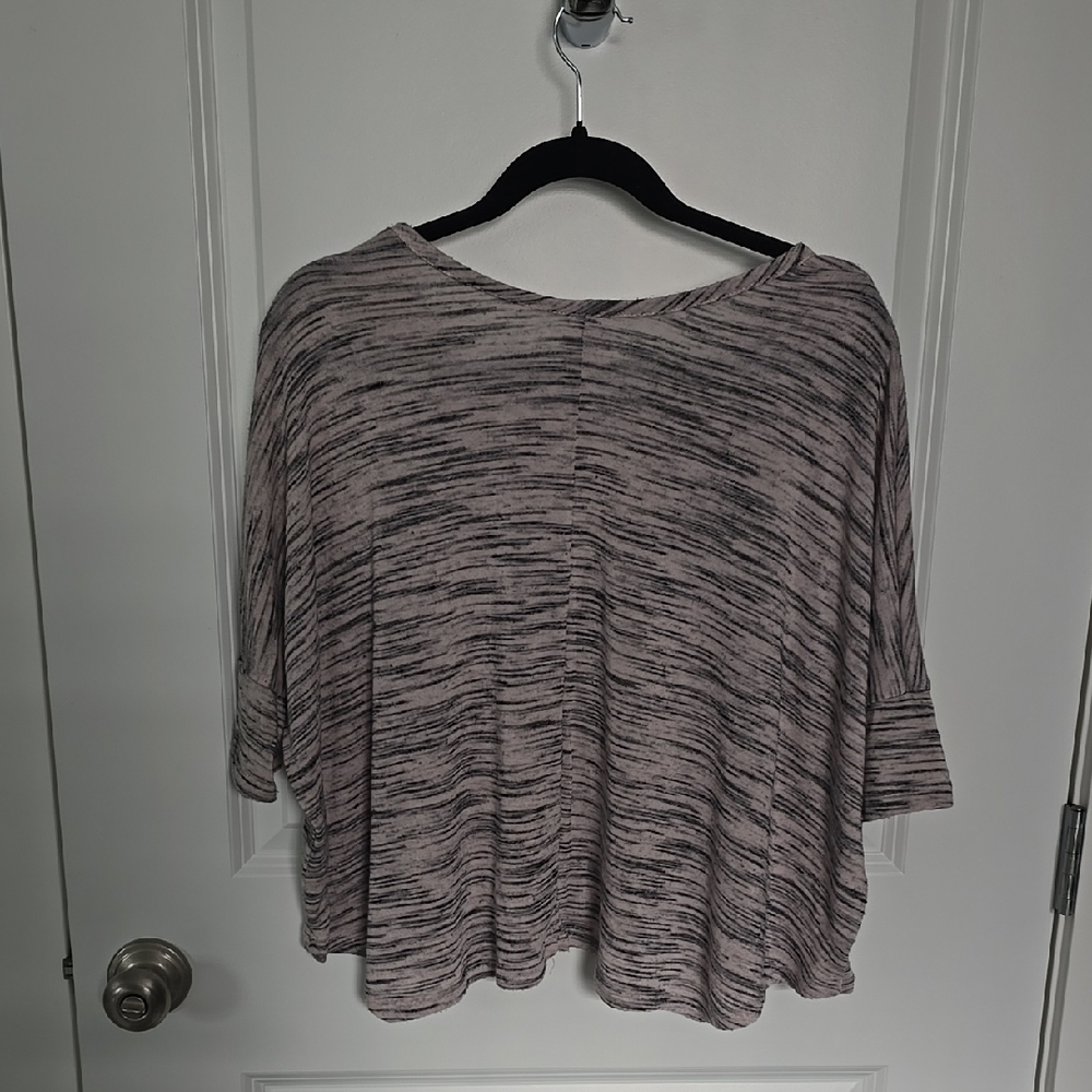 Real Appeal Top - Picture 3 of 4